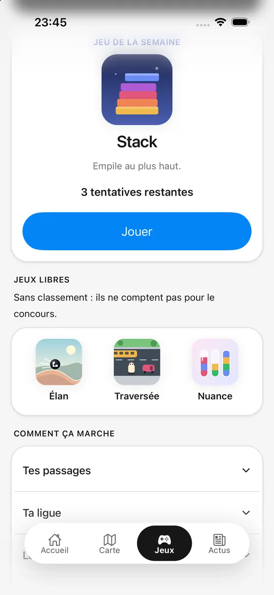 L'écran Jeux de l'app : Stack, jeu de la semaine, et les jeux libres Élan, Traversée et Nuance.